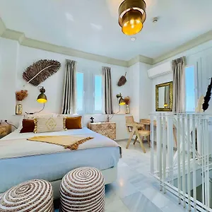 *** Hotel Cortes De Spain