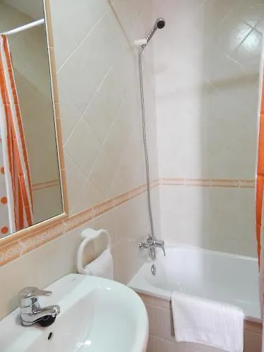Hotel Hostal Canalejas Cádiz España